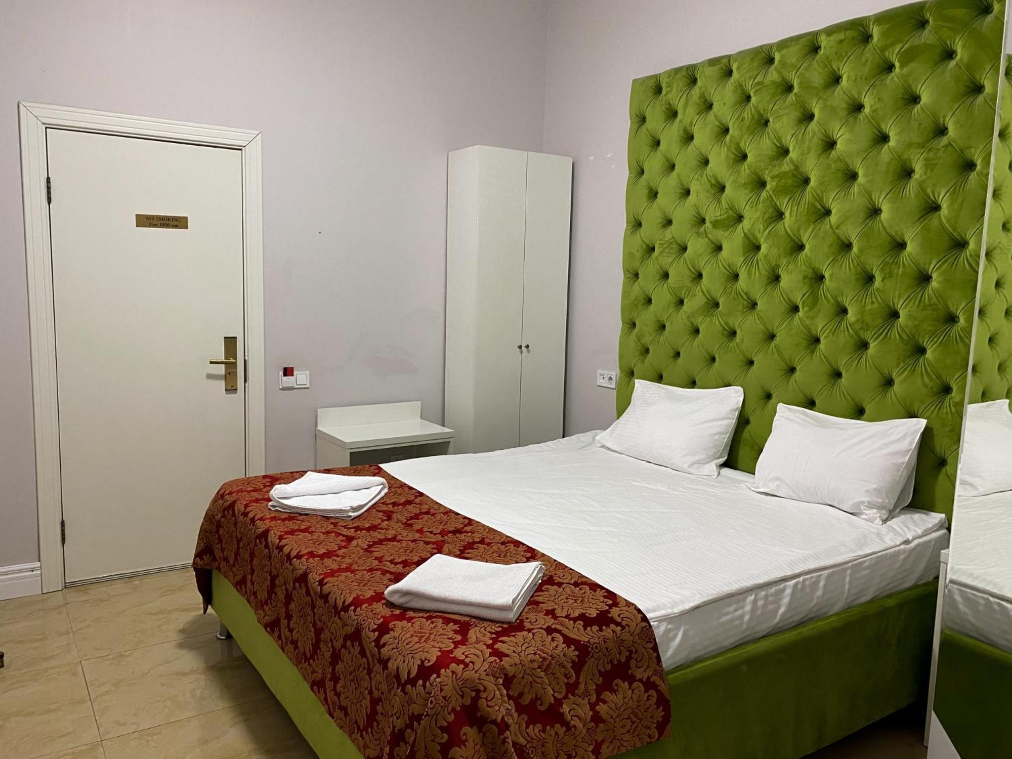 De Paris Hotel Kyiv Quarto foto