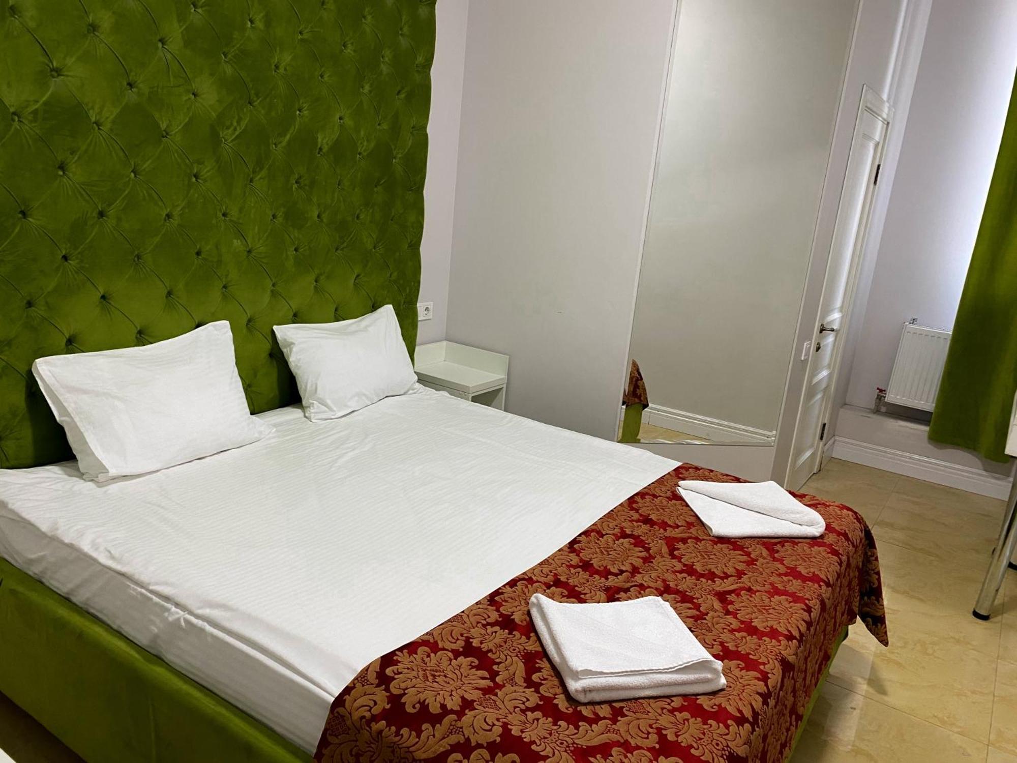 De Paris Hotel Kyiv Quarto foto