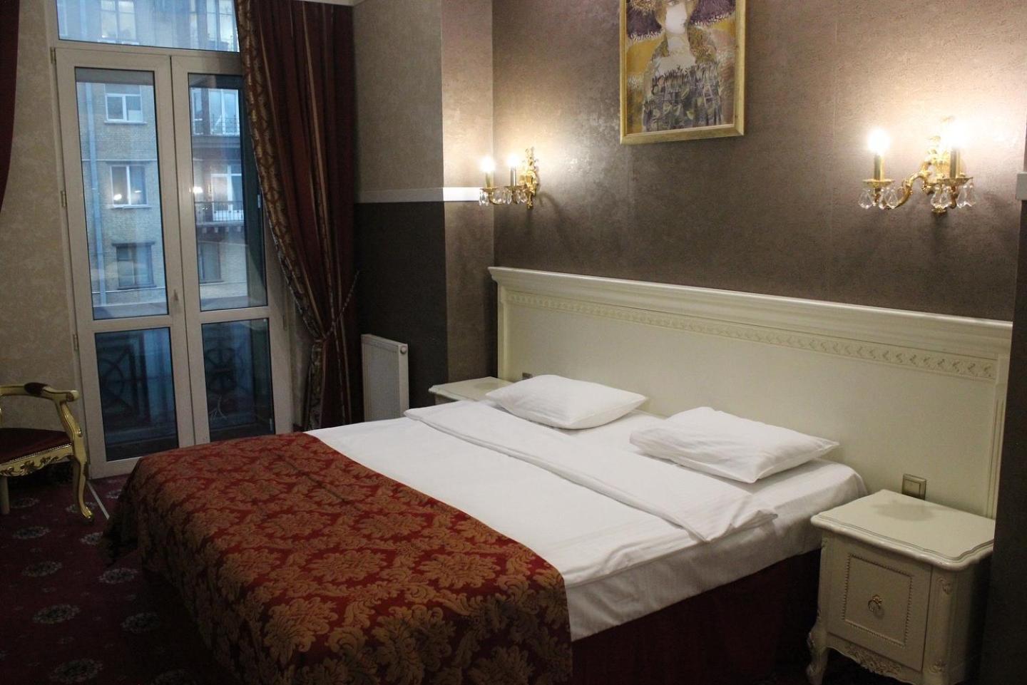 De Paris Hotel Kyiv Quarto foto